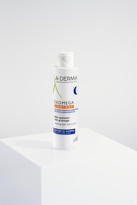 AD_EXOMEGA-CONTROL_SOOTHING-BATH_200ml_KIT MASTER_PACKSHOT_10.2024