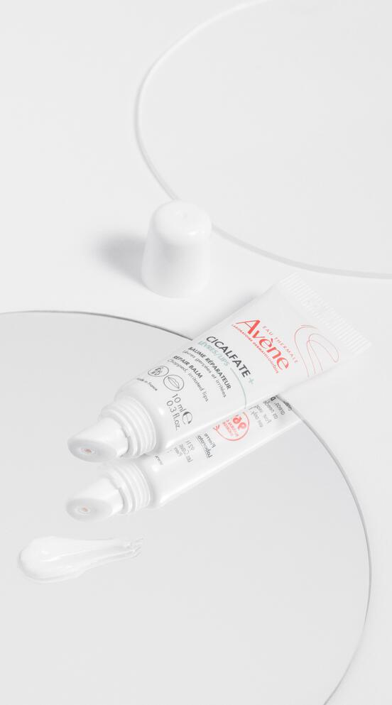 av_Cicalfate+_repair-balm_still-life2_3282770142327_HD_9x16